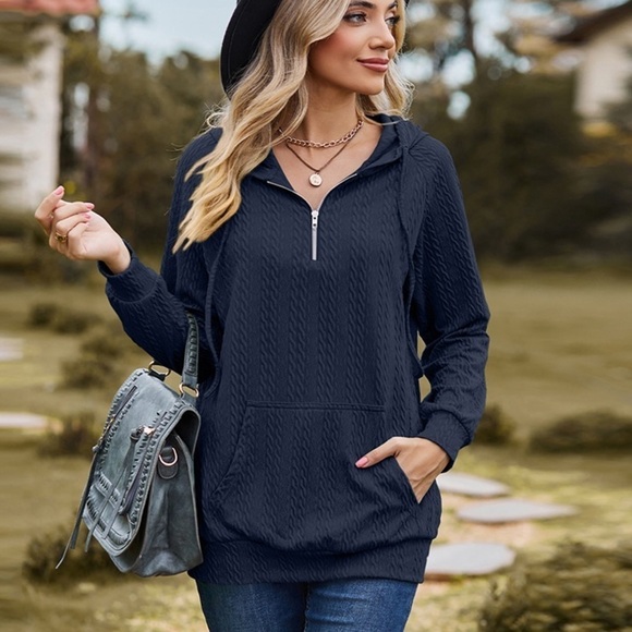 Cable-Knit Comfort Quarter Zip Hoodie - Picture 3 of 5